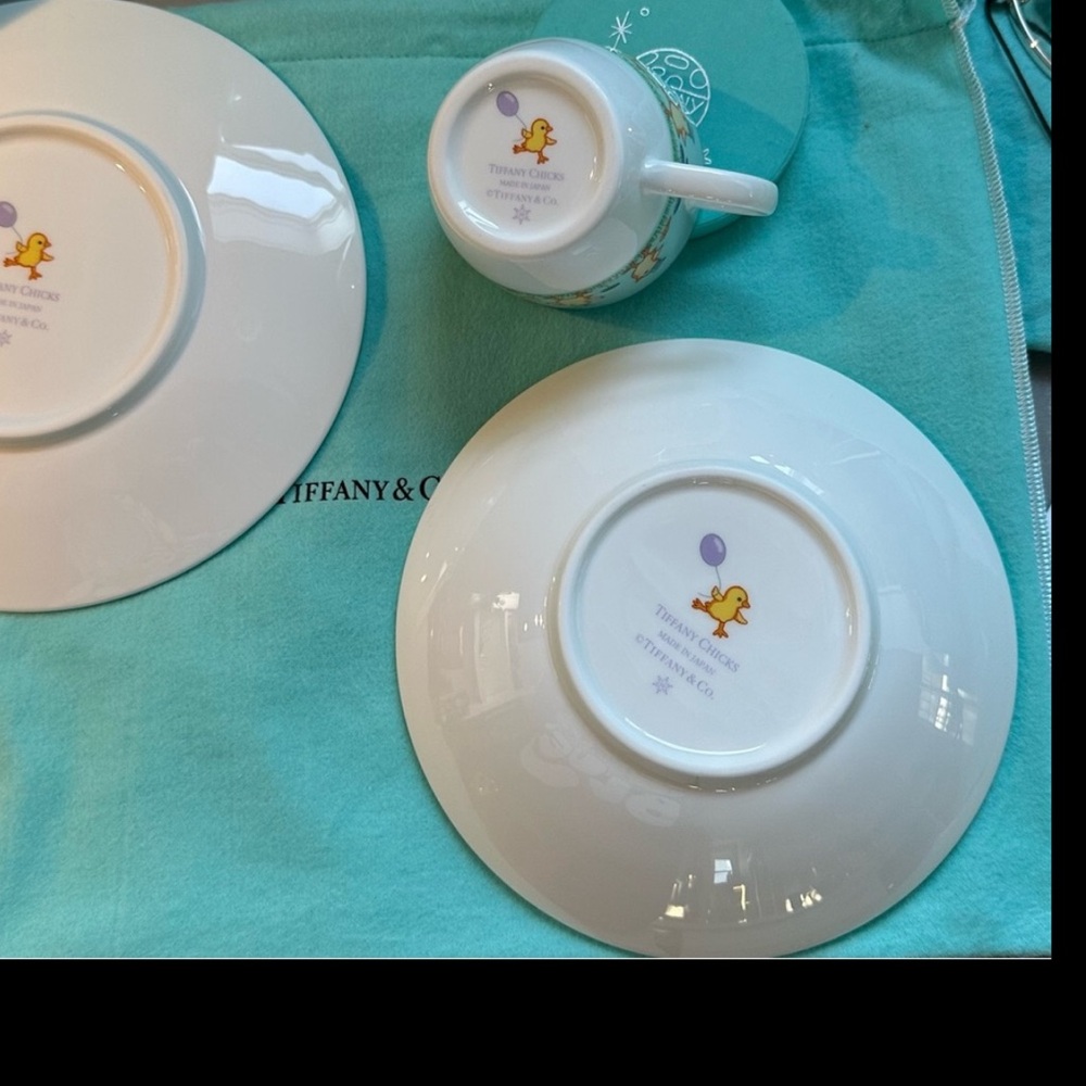 TIFFANY & CO “CHICKS” 3 PIECE PORCELAIN BABY GIFT SET -RARE & NEW/MINT CONDITION - Picture 6 of 15